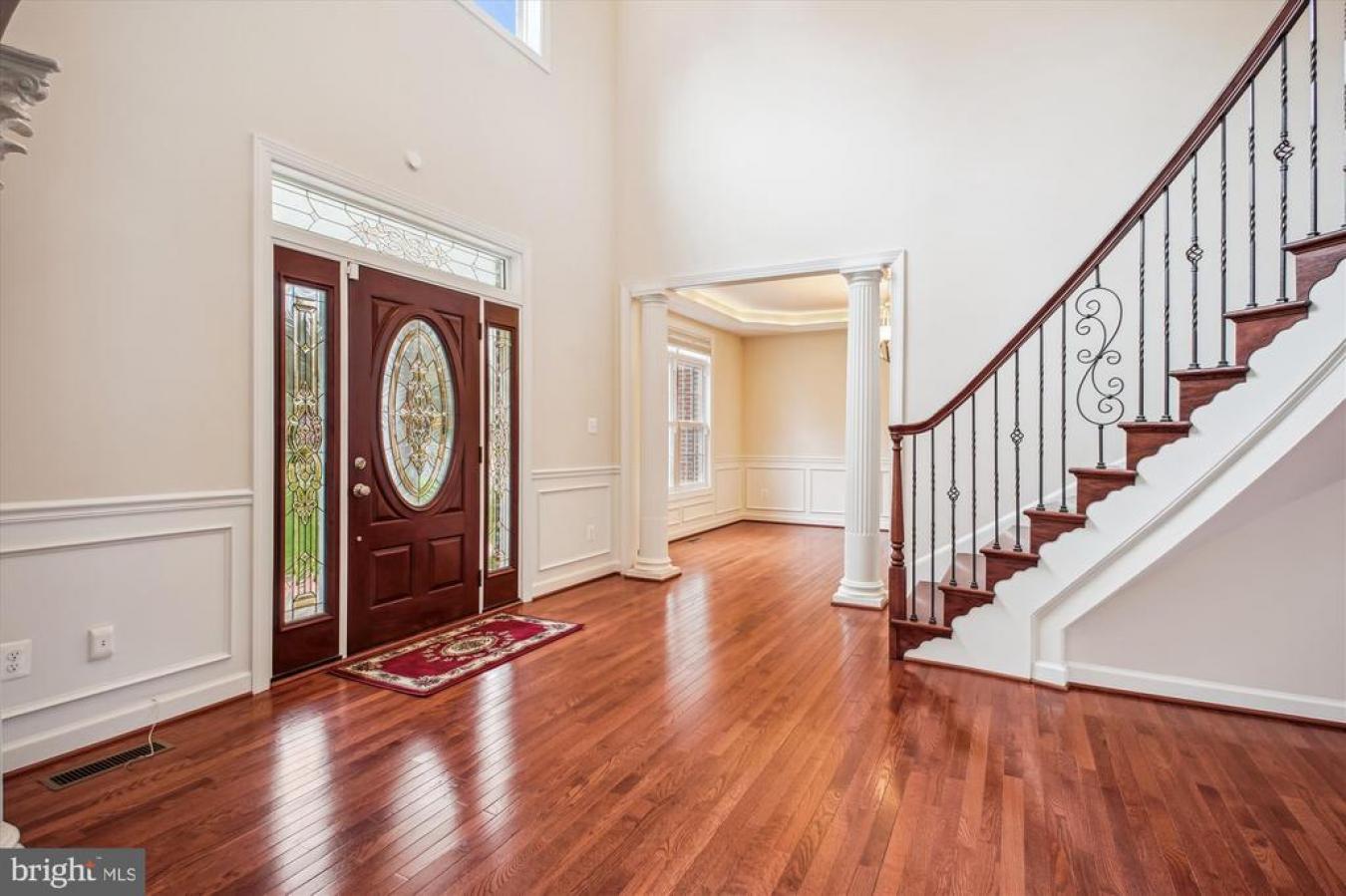 Great Falls, Virginia, 22066, United States, 4 Bedrooms Bedrooms, ,4 BathroomsBathrooms,Residential,For Sale,1773057