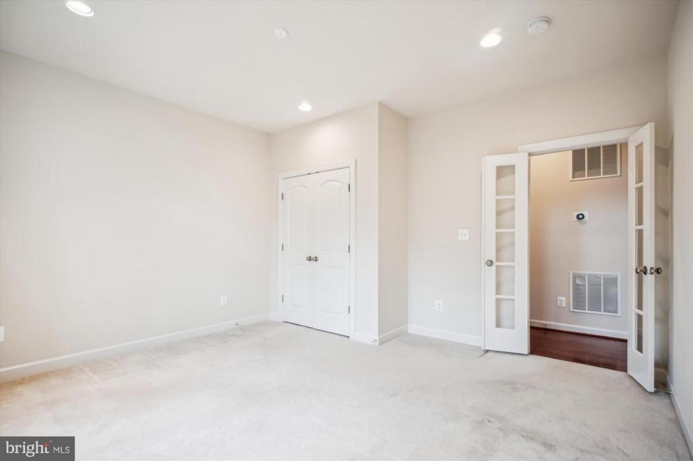 Great Falls, Virginia, 22066, United States, 4 Bedrooms Bedrooms, ,4 BathroomsBathrooms,Residential,For Sale,1773057