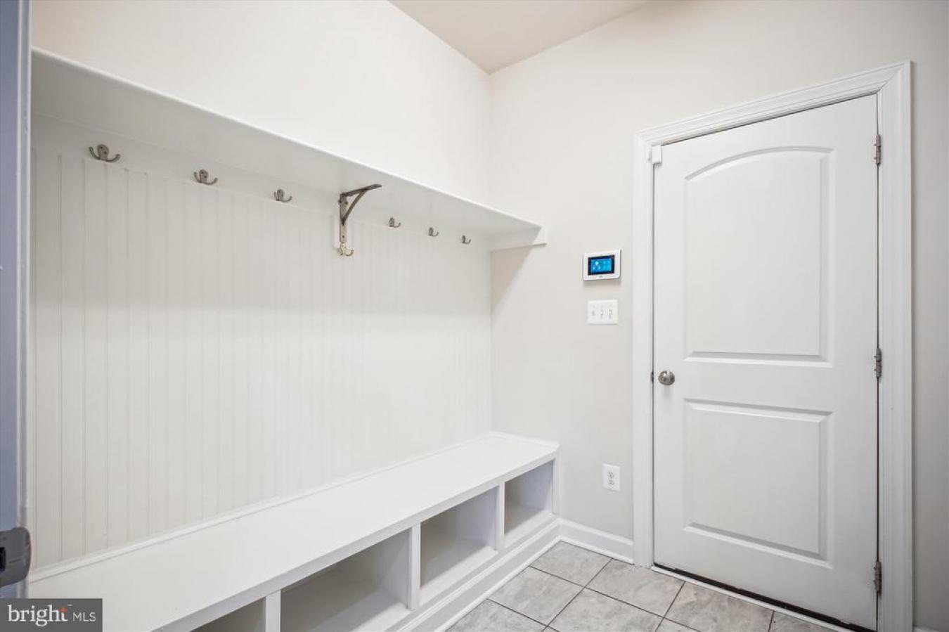 Great Falls, Virginia, 22066, United States, 4 Bedrooms Bedrooms, ,4 BathroomsBathrooms,Residential,For Sale,1773057