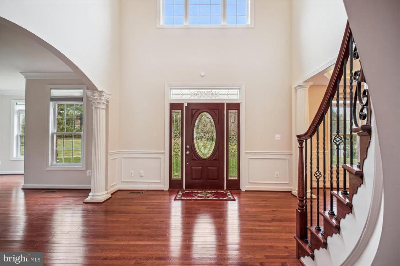 Great Falls, Virginia, 22066, United States, 4 Bedrooms Bedrooms, ,4 BathroomsBathrooms,Residential,For Sale,1773057