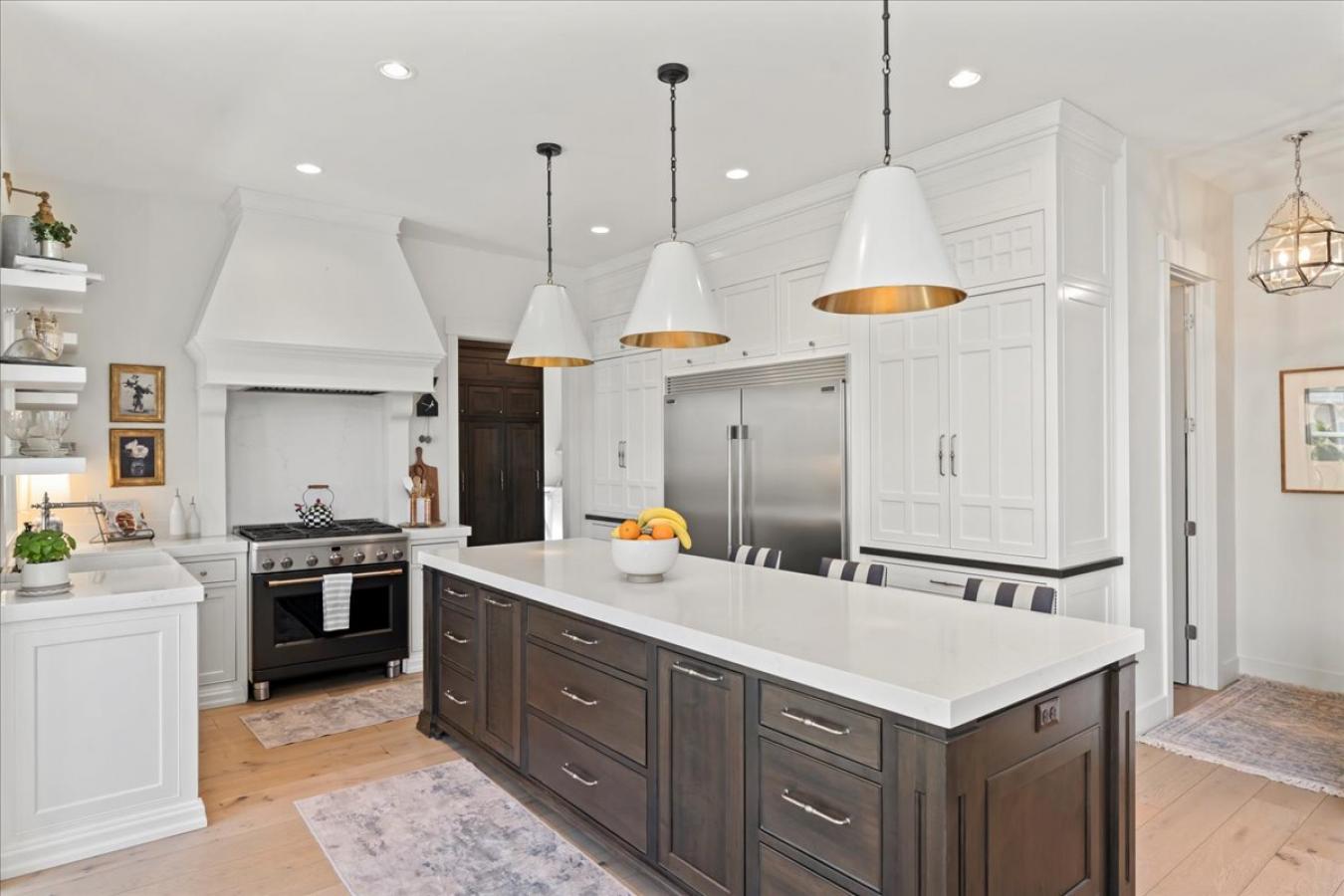 Murray, Utah, 84121, United States, 5 Bedrooms Bedrooms, ,5 BathroomsBathrooms,Residential,For Sale,1773053