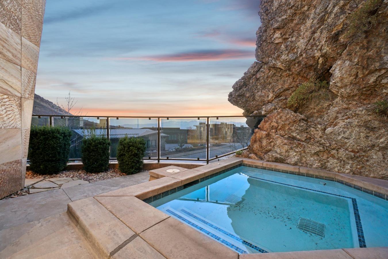 Cottonwood Heights, Utah, 84121, United States, 5 Bedrooms Bedrooms, ,6 BathroomsBathrooms,Residential,For Sale,1773440