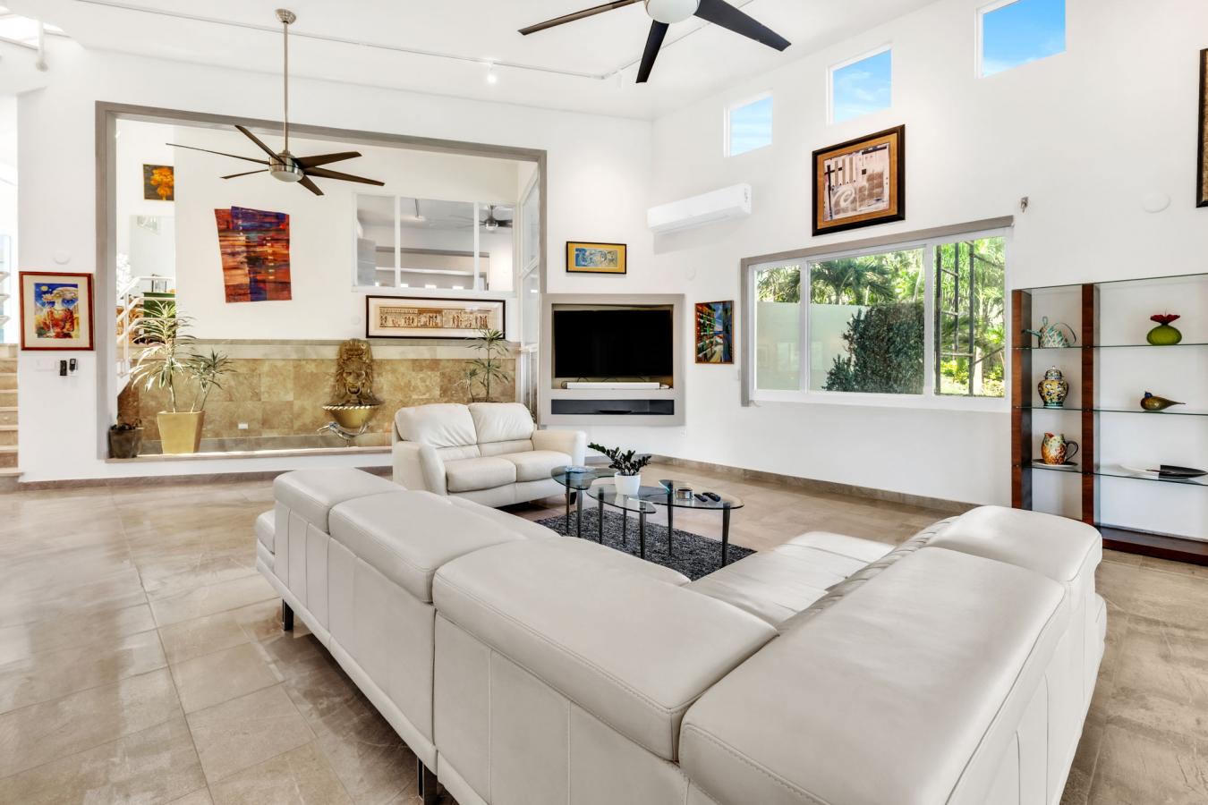 Humacao, 00791, Puerto Rico, 8 Bedrooms Bedrooms, ,8 BathroomsBathrooms,Residential,For Sale,1773438