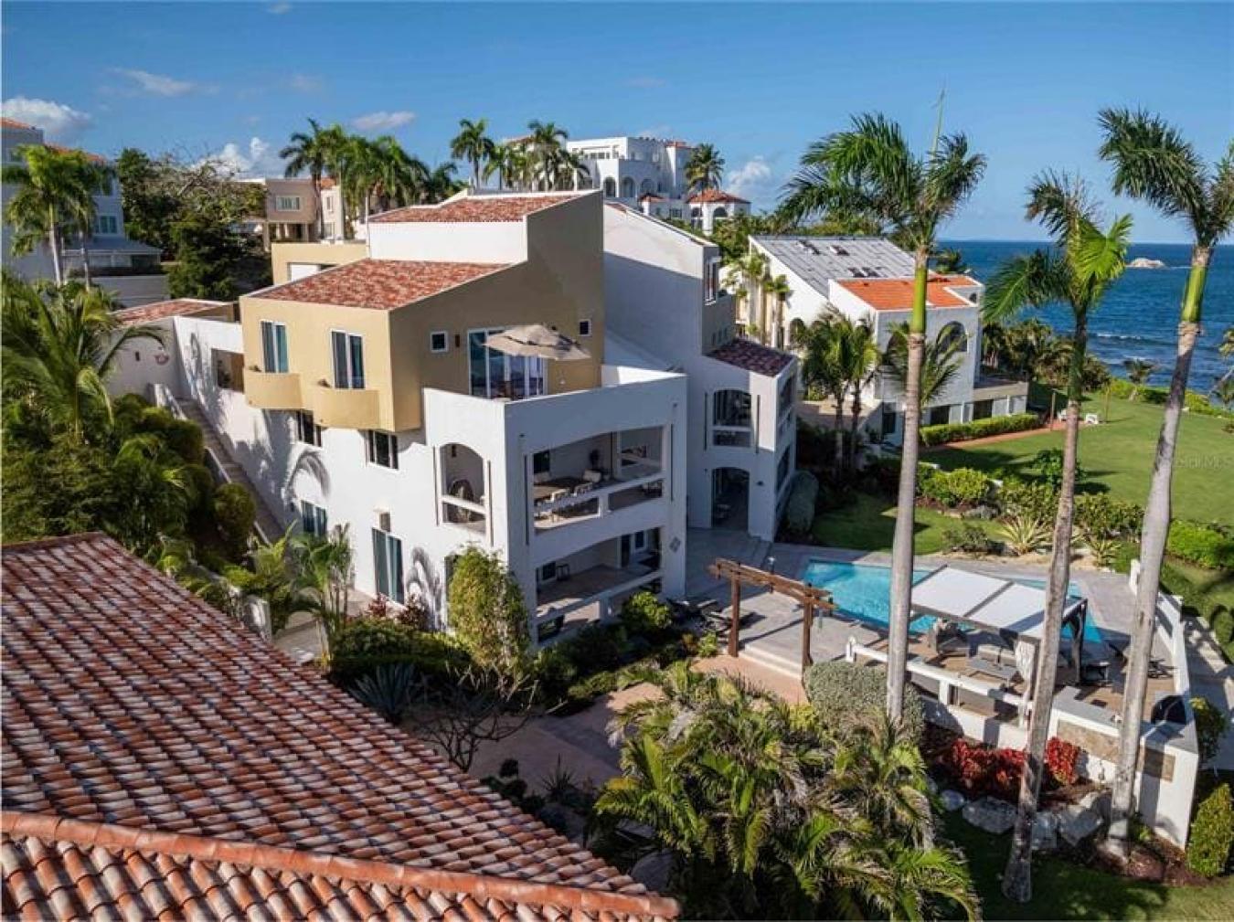 Humacao, 00791, Puerto Rico, 8 Bedrooms Bedrooms, ,8 BathroomsBathrooms,Residential,For Sale,1773438