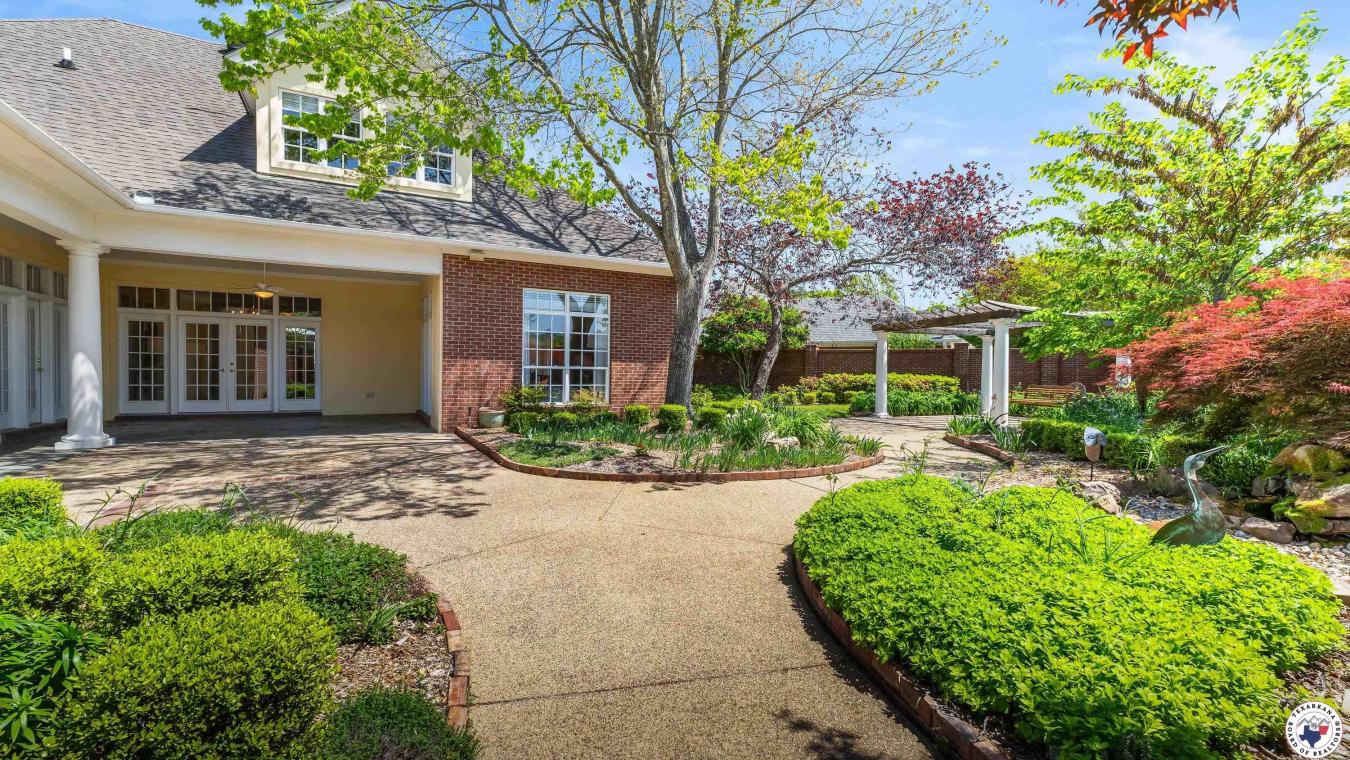 Texarkana, Texas, 75503, United States, 3 Bedrooms Bedrooms, ,3 BathroomsBathrooms,Residential,For Sale,1778638