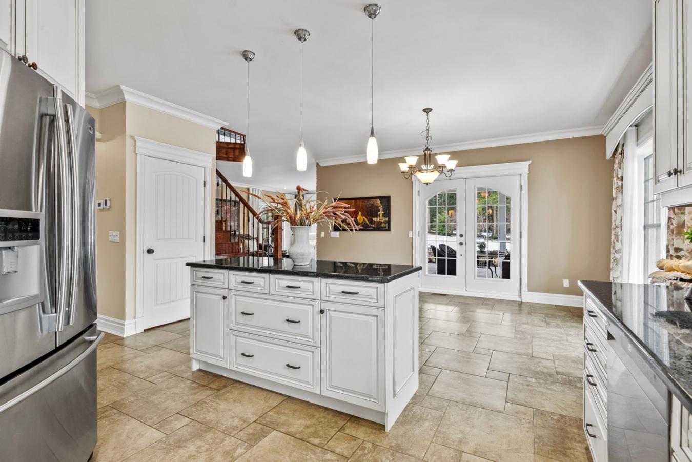 Magog, QC, J1X 0K4, Canada, 3 Bedrooms Bedrooms, ,3 BathroomsBathrooms,Residential,For Sale,1778632