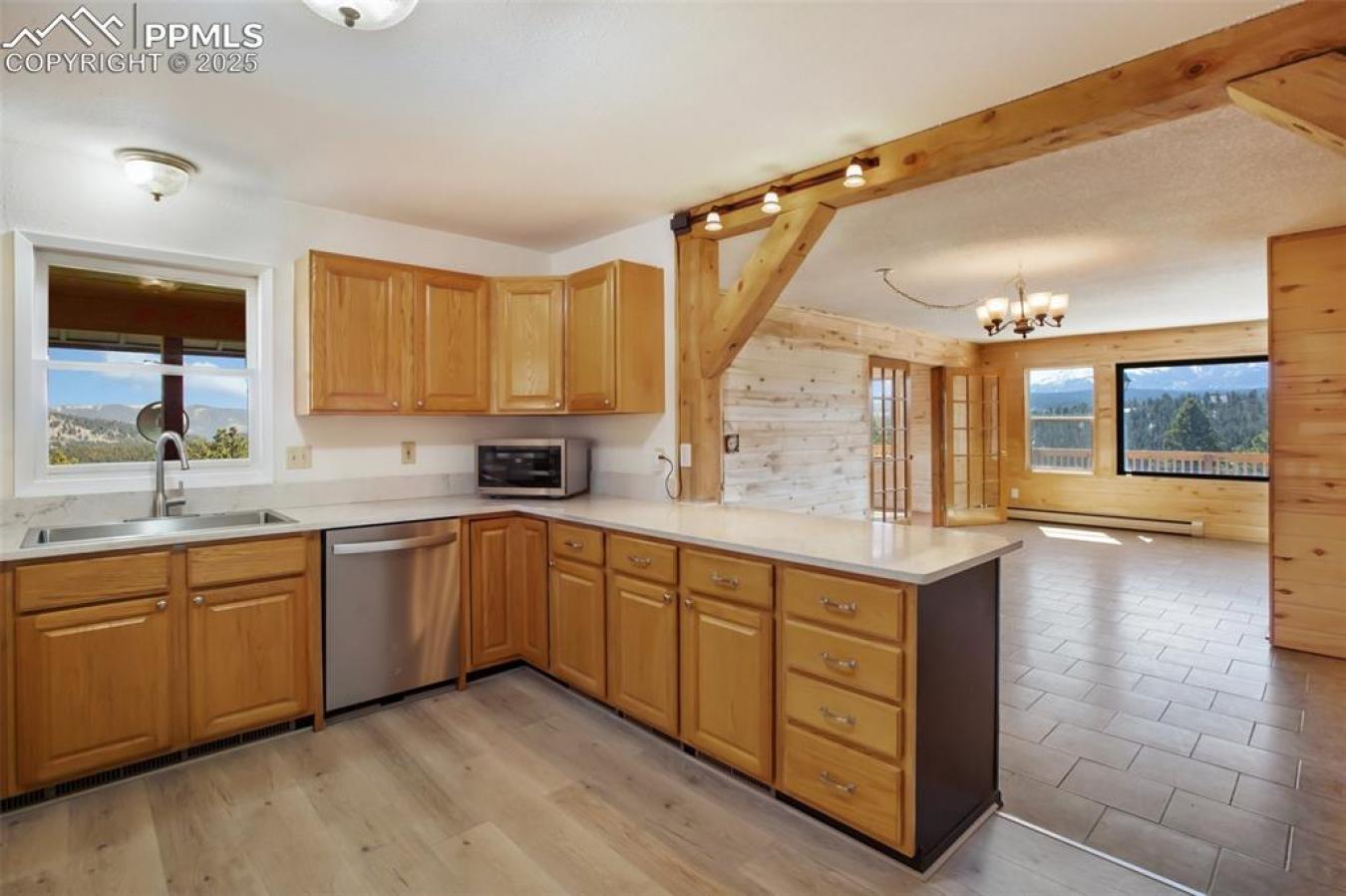 Woodland Park, Colorado, 80863, United States, 4 Bedrooms Bedrooms, ,3 BathroomsBathrooms,Residential,For Sale,1778621