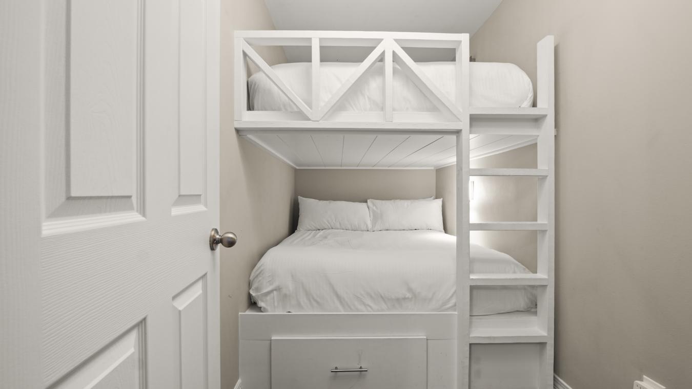 Santa Rosa Beach, Florida, 32459, United States, 5 Bedrooms Bedrooms, ,3 BathroomsBathrooms,Residential,For Sale,1778607