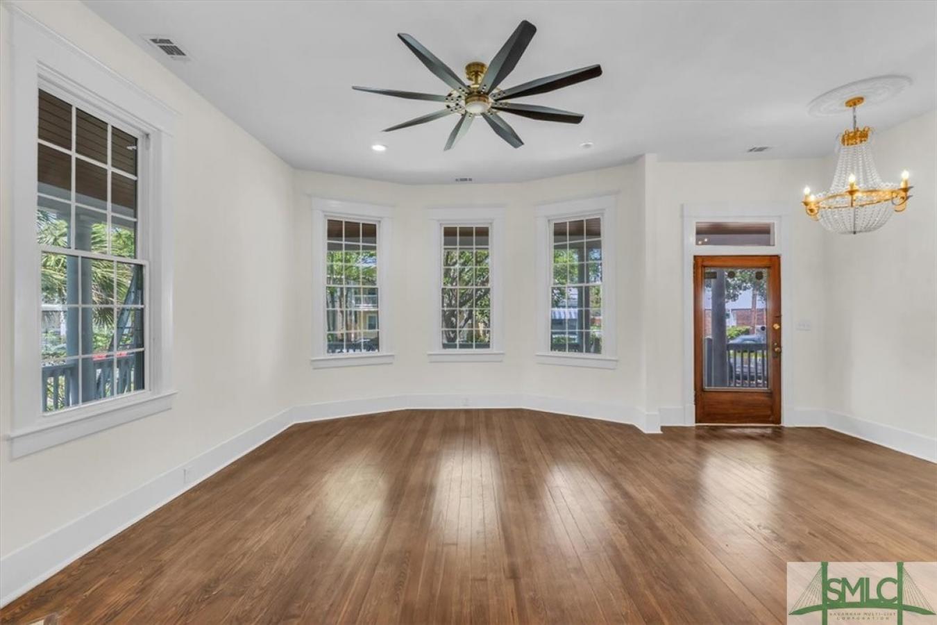 Savannah, Georgia, 31401, United States, 4 Bedrooms Bedrooms, ,2 BathroomsBathrooms,Residential,For Sale,1778599