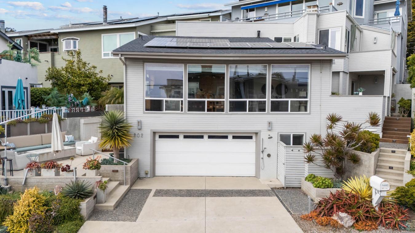 Cardiff by the Sea, California, 92007, United States, 3 Bedrooms Bedrooms, ,3 BathroomsBathrooms,Residential,For Sale,1808027