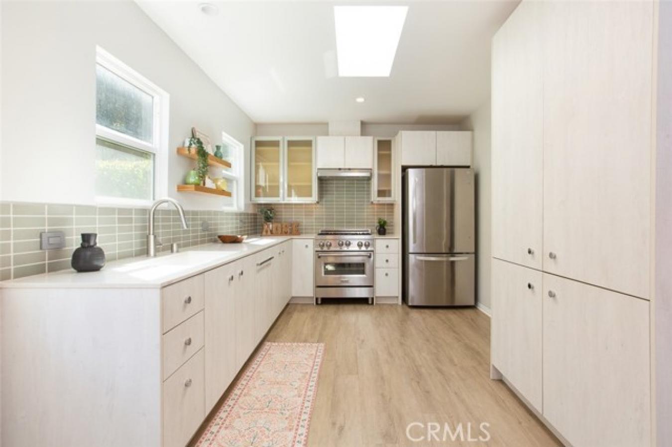 Los Angeles, California, 90065, United States, ,Residential,For Sale,1780117