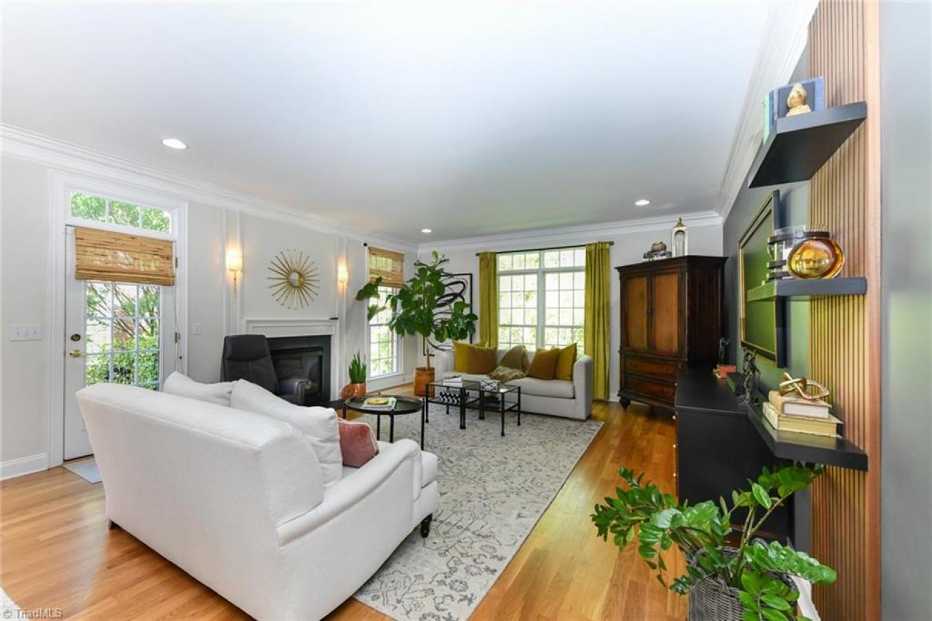 Greensboro, North Carolina, 27408, United States, 3 Bedrooms Bedrooms, ,2 BathroomsBathrooms,Residential,For Sale,1780105