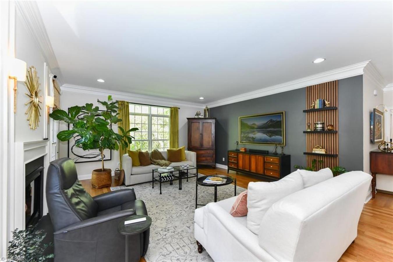 Greensboro, North Carolina, 27408, United States, 3 Bedrooms Bedrooms, ,2 BathroomsBathrooms,Residential,For Sale,1780105