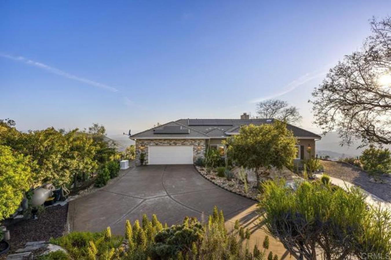 Fallbrook, California, 92028, United States, 2 Bedrooms Bedrooms, ,2 BathroomsBathrooms,Residential,For Sale,1780102