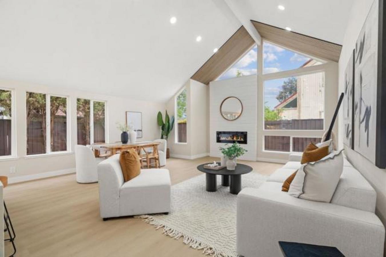 San Jose, California, 95121, United States, 3 Bedrooms Bedrooms, ,2 BathroomsBathrooms,Residential,For Sale,1780099