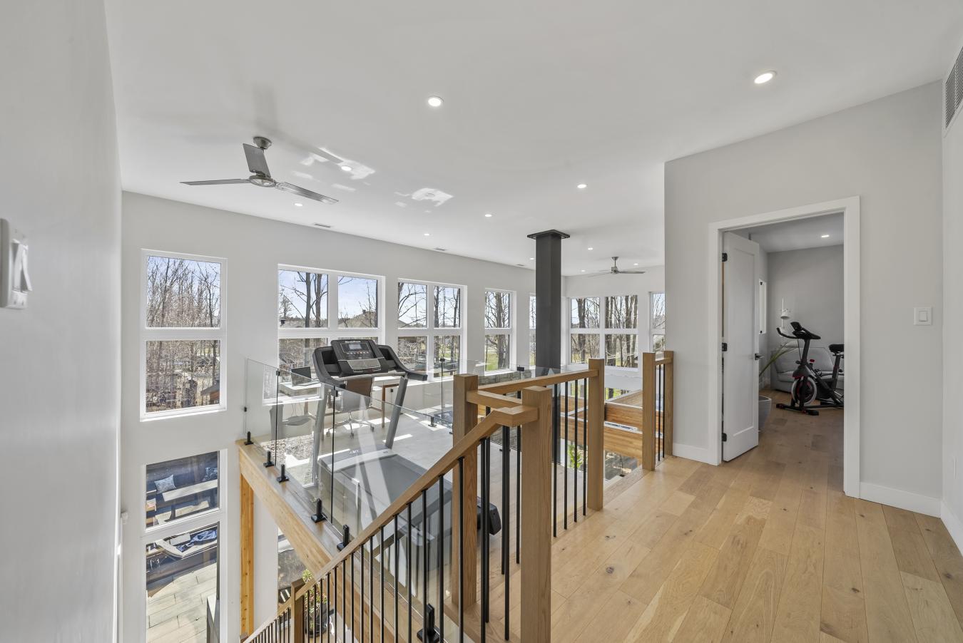 Sainte-Cécile-De-Milton, QC, J0E 2C0, Canada, 3 Bedrooms Bedrooms, ,2 BathroomsBathrooms,Residential,For Sale,1780082