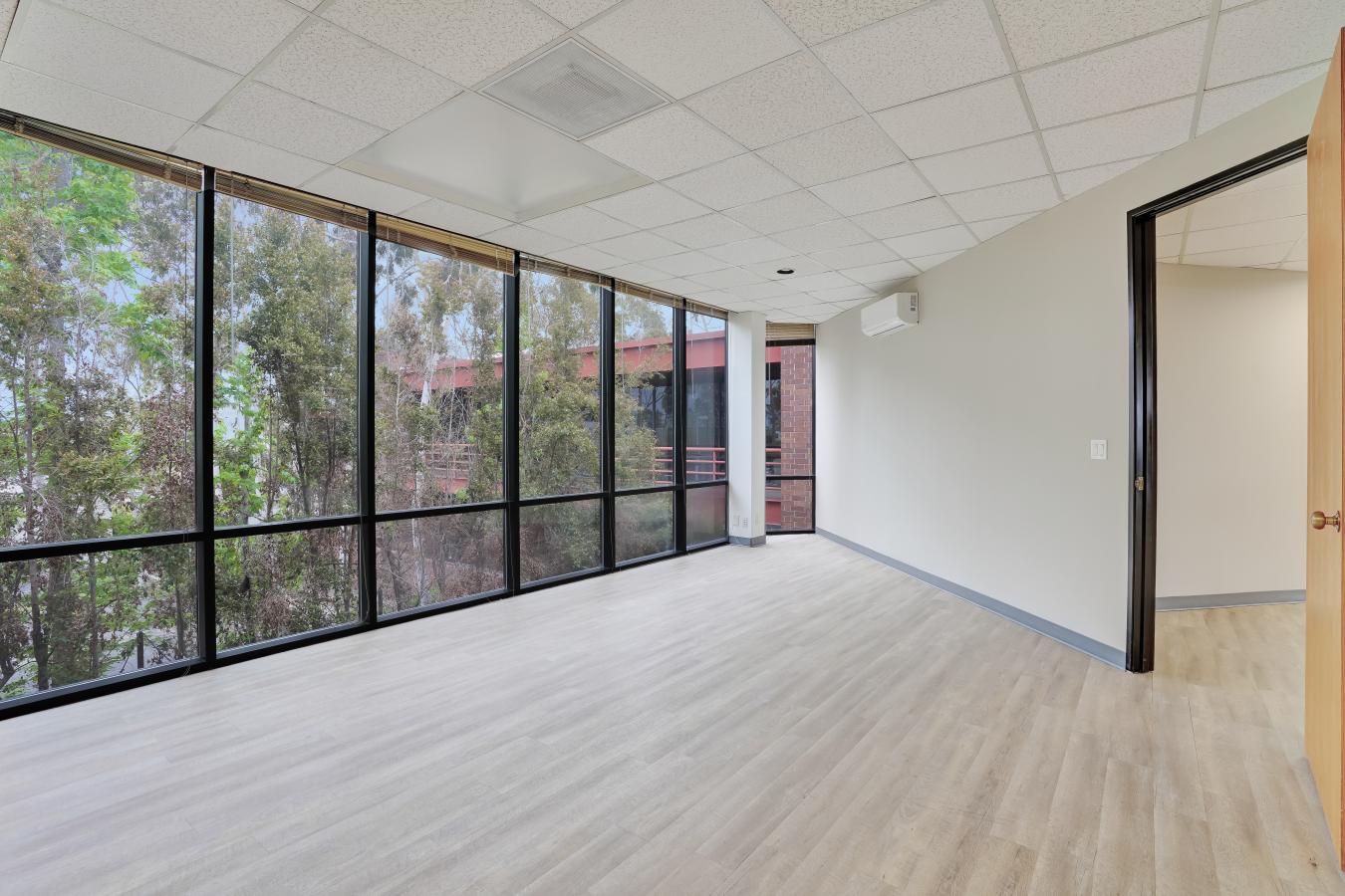 Newport Beach, California, 92660, United States, ,5 BathroomsBathrooms,Residential,For Sale,1780080