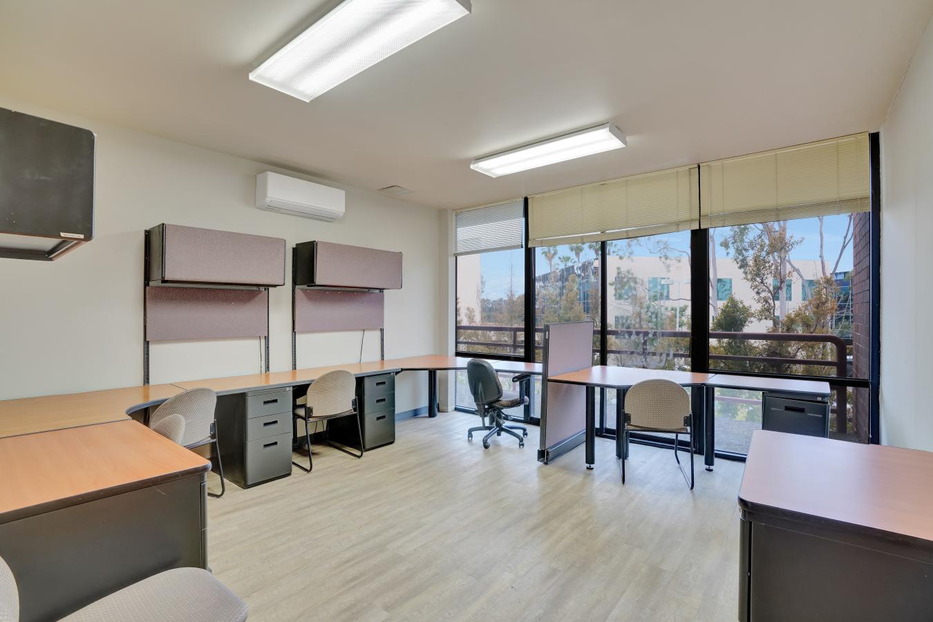 Newport Beach, California, 92660, United States, ,5 BathroomsBathrooms,Residential,For Sale,1780080