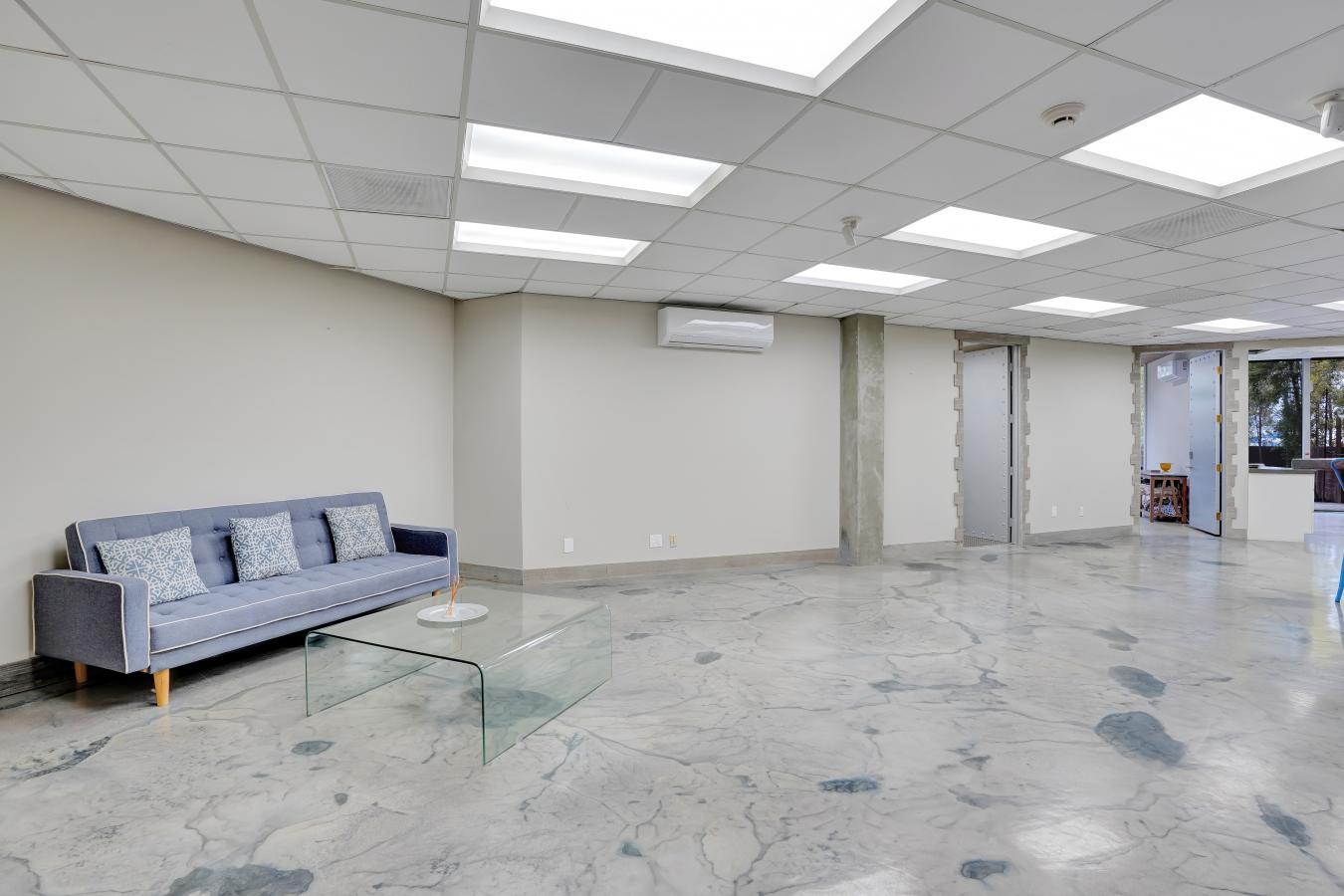 Newport Beach, California, 92660, United States, ,5 BathroomsBathrooms,Residential,For Sale,1780080