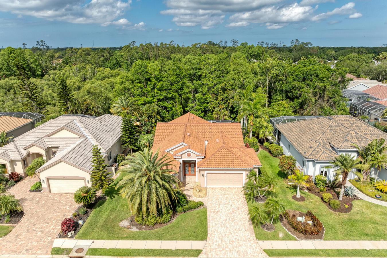 Bradenton, Florida, 34211, United States, 2 Bedrooms Bedrooms, ,2 BathroomsBathrooms,Residential,For Sale,1780079