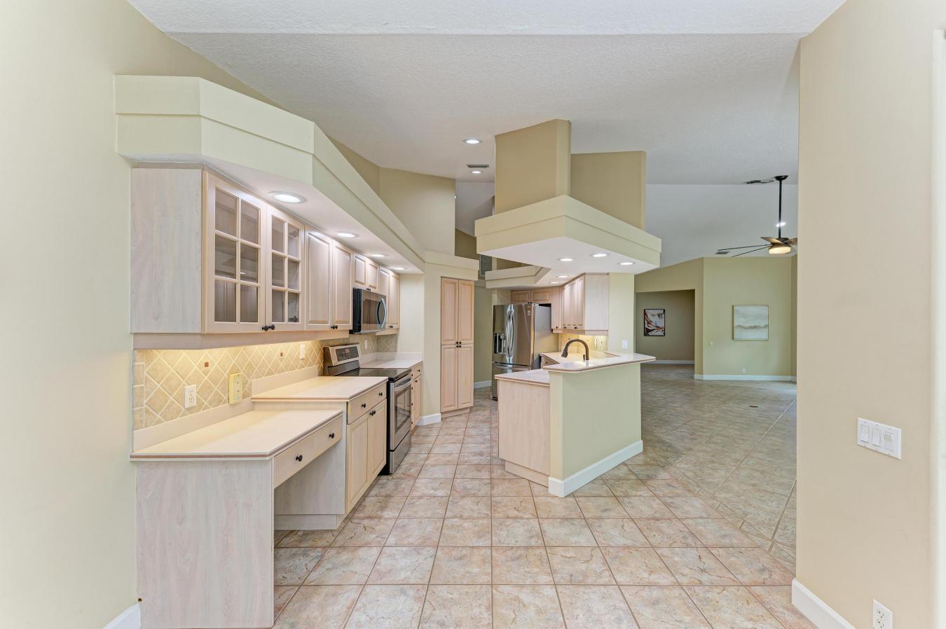 Bradenton, Florida, 34211, United States, 2 Bedrooms Bedrooms, ,2 BathroomsBathrooms,Residential,For Sale,1780079