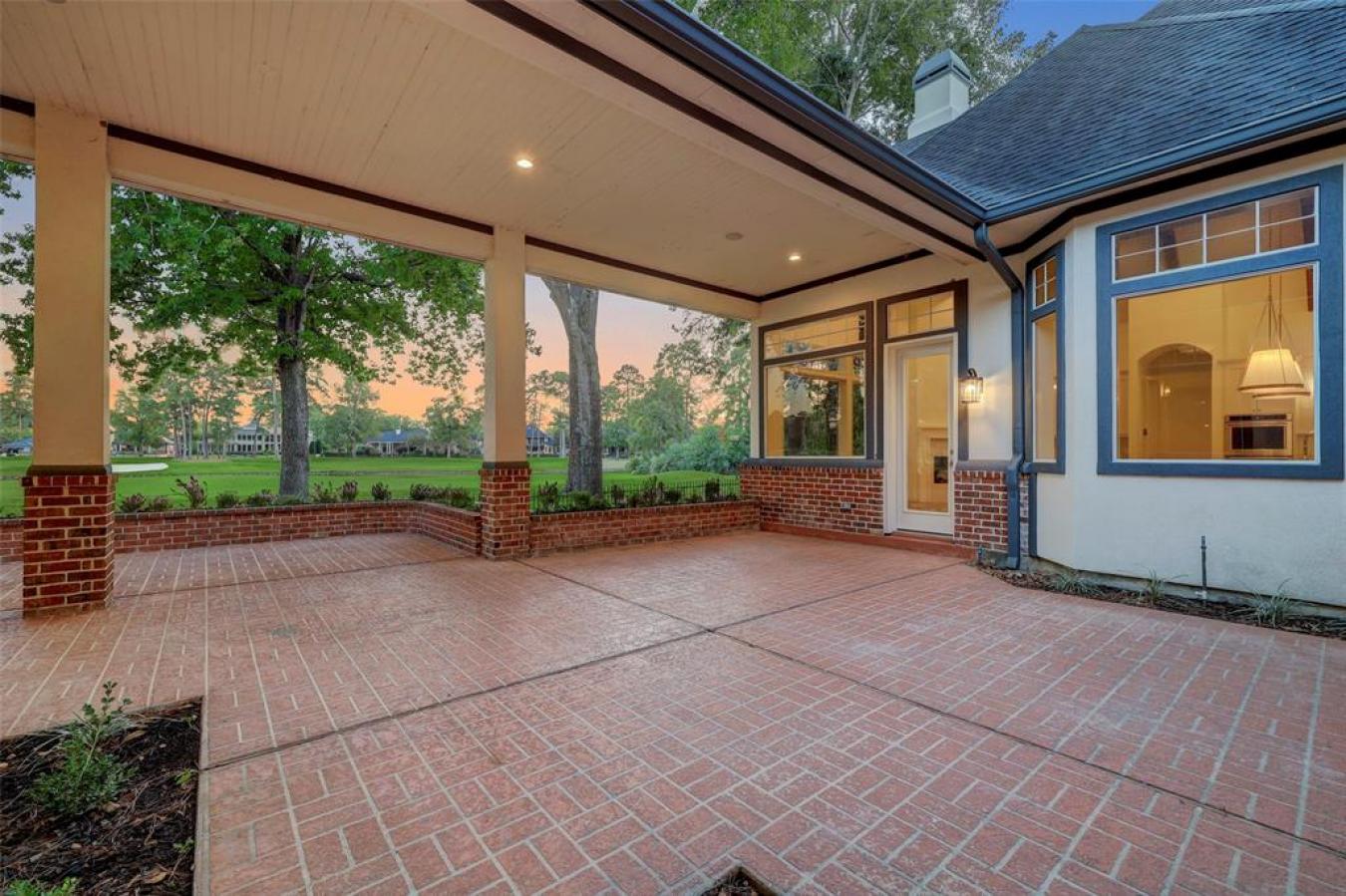 Kingwood, Texas, 77339, United States, 4 Bedrooms Bedrooms, ,4 BathroomsBathrooms,Residential,For Sale,1780076