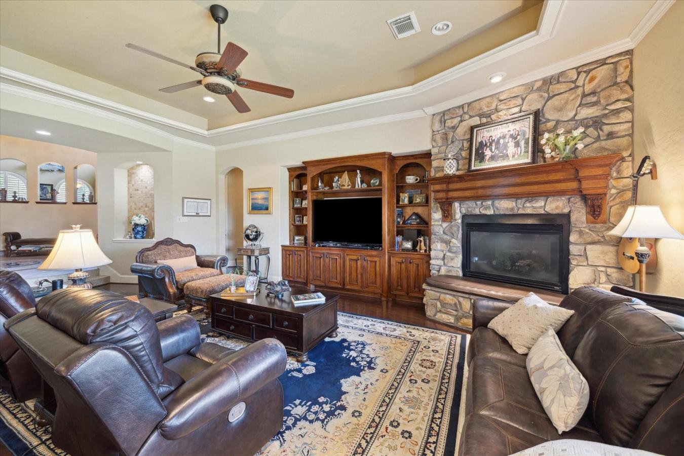 Humble, Texas, 77346, United States, 4 Bedrooms Bedrooms, ,4 BathroomsBathrooms,Residential,For Sale,1780062