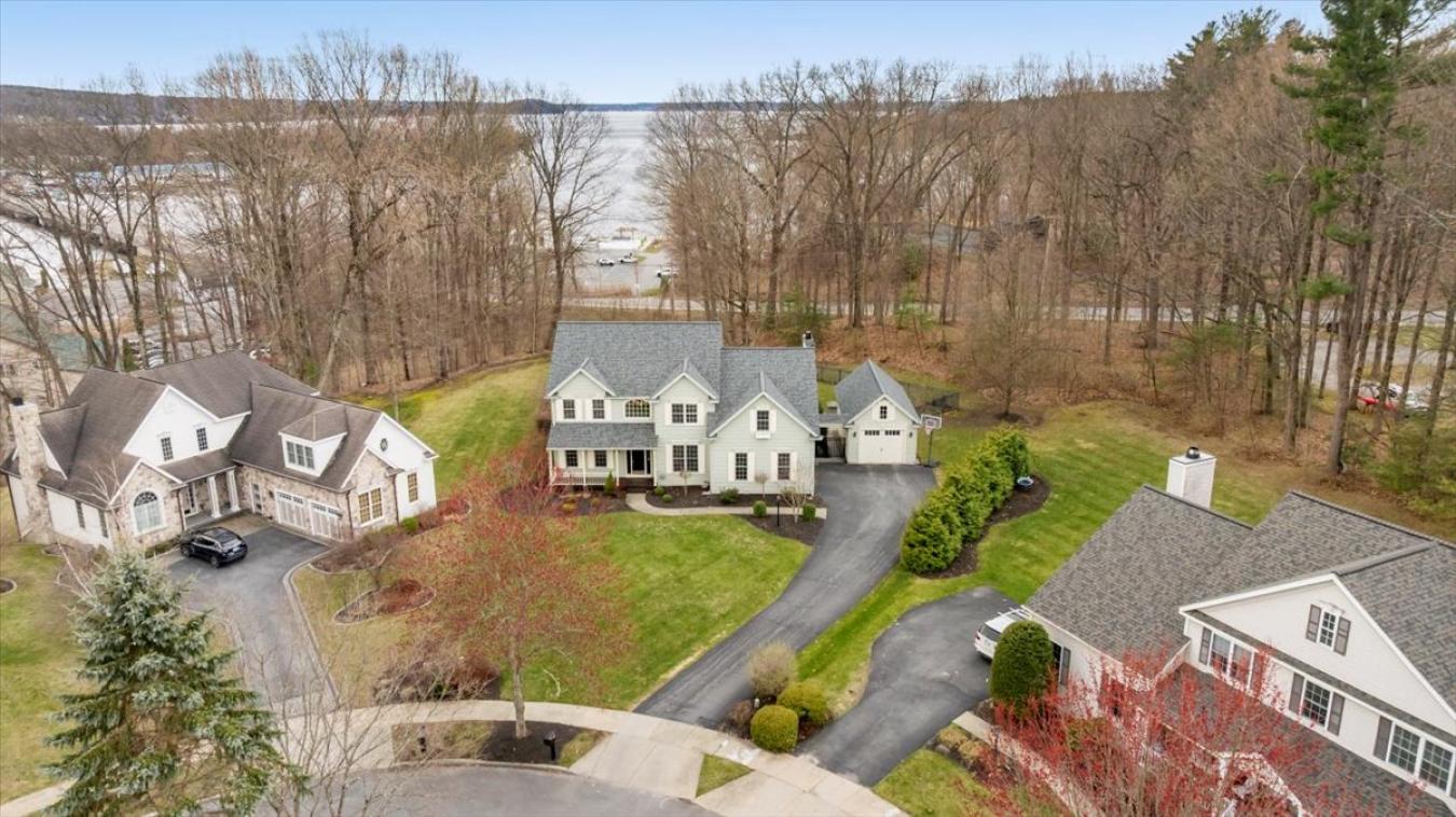 Saratoga Springs, New York, 12866, United States, 4 Bedrooms Bedrooms, ,3 BathroomsBathrooms,Residential,For Sale,1780061