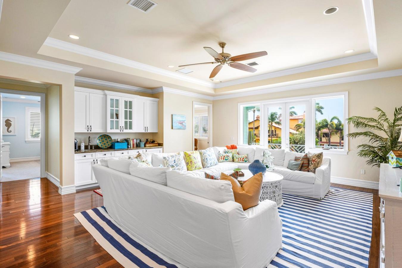 DELRAY BEACH, Florida, 33483, United States, 5 Bedrooms Bedrooms, ,6 BathroomsBathrooms,Residential,For Sale,1780060