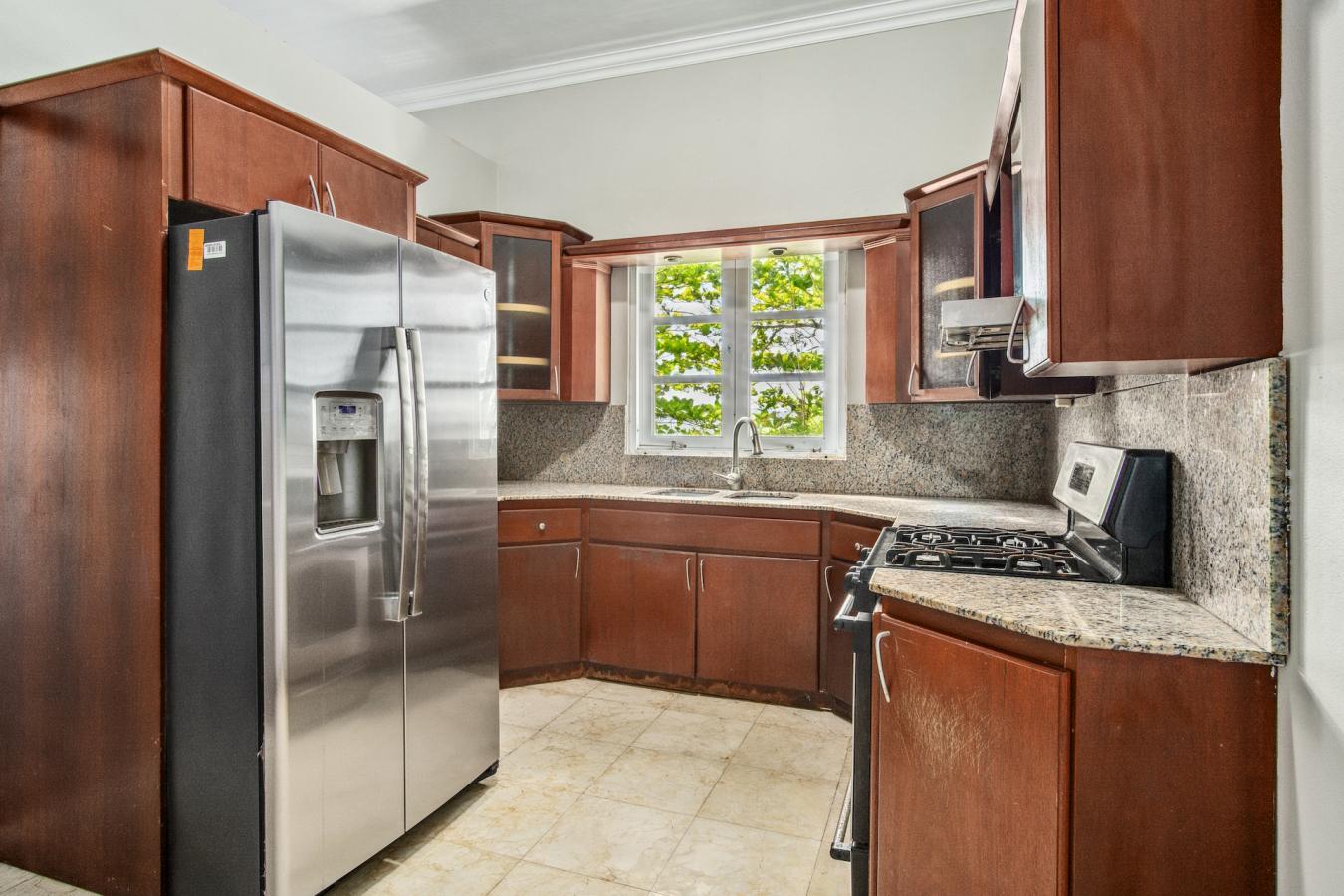 Guaynabo, Puerto Rico, 6 Bedrooms Bedrooms, ,5 BathroomsBathrooms,Residential,For Sale,1780058