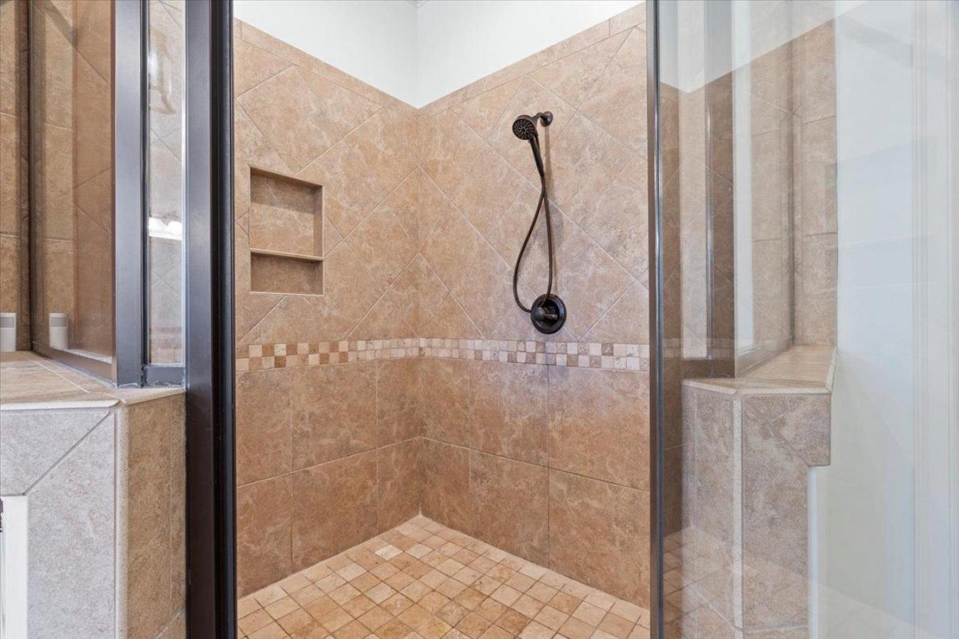 Germantown, Tennessee, 38139, United States, 4 Bedrooms Bedrooms, ,3 BathroomsBathrooms,Residential,For Sale,1780056