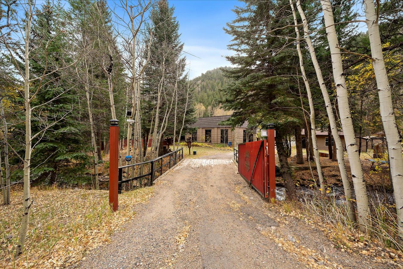 Idaho Springs, Colorado, 80452, United States, 3 Bedrooms Bedrooms, ,3 BathroomsBathrooms,Residential,For Sale,1780055