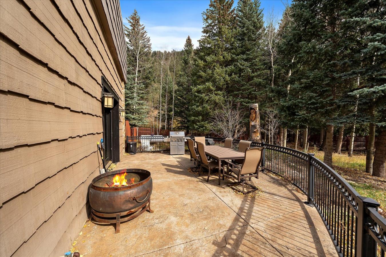 Idaho Springs, Colorado, 80452, United States, 3 Bedrooms Bedrooms, ,3 BathroomsBathrooms,Residential,For Sale,1780055