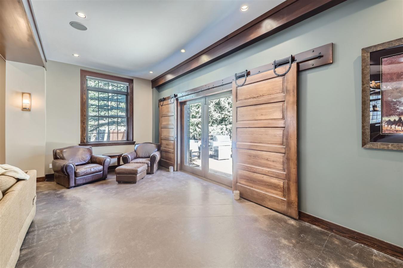 Idaho Springs, Colorado, 80452, United States, 3 Bedrooms Bedrooms, ,3 BathroomsBathrooms,Residential,For Sale,1780055