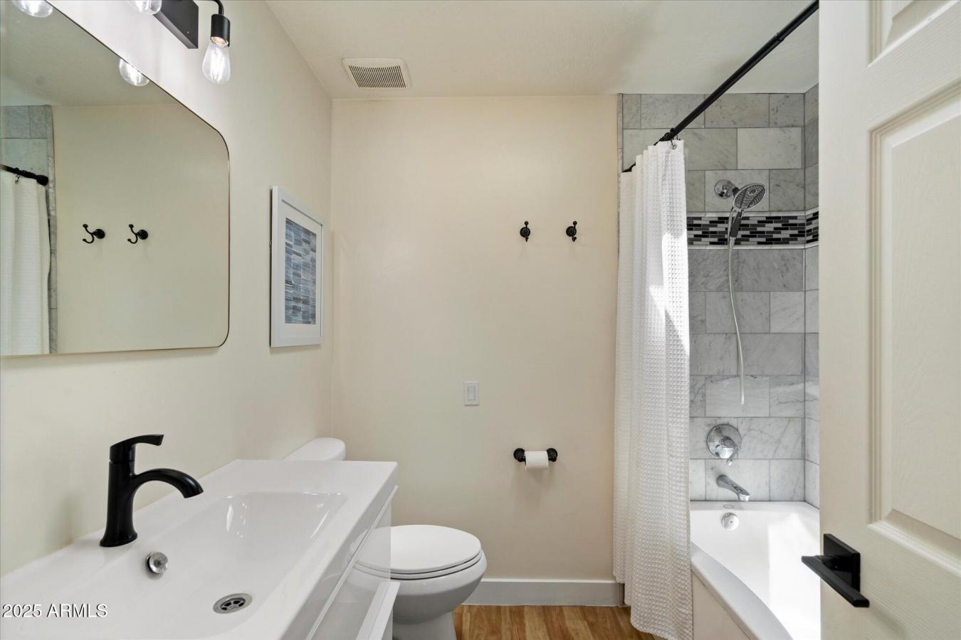 Scottsdale, Arizona, 85254, United States, 5 Bedrooms Bedrooms, ,Residential,For Sale,1780054
