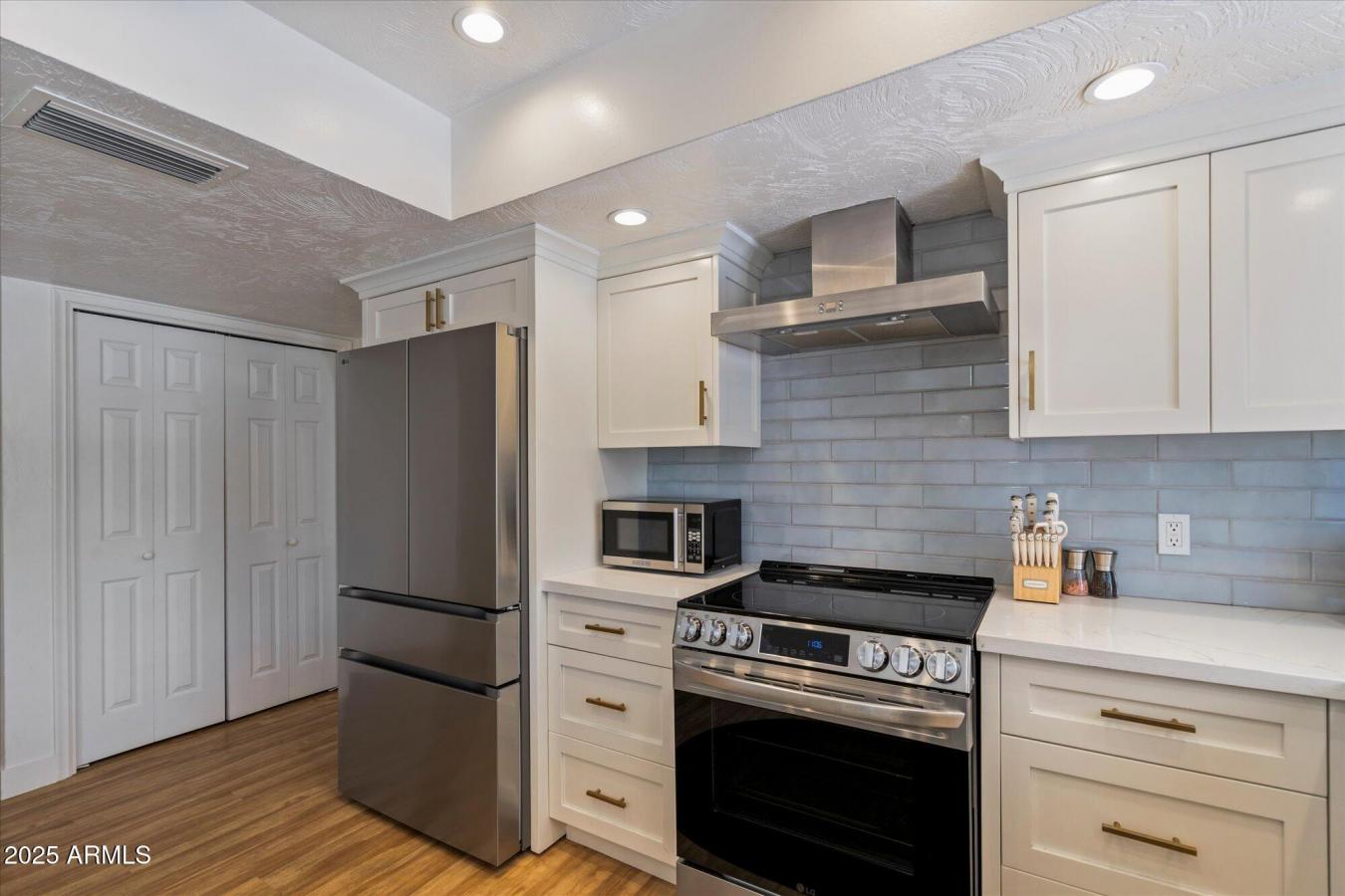 Scottsdale, Arizona, 85254, United States, 5 Bedrooms Bedrooms, ,Residential,For Sale,1780054