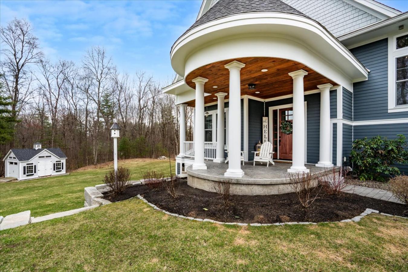 Hollis, New Hampshire, 03049, United States, 5 Bedrooms Bedrooms, ,4 BathroomsBathrooms,Residential,For Sale,1780052