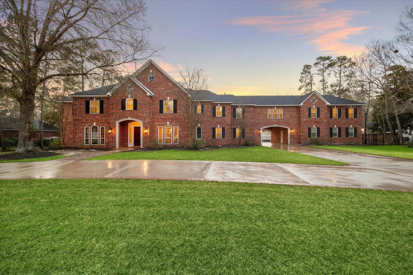 Kingwood, Texas, 77339, United States, 6 Bedrooms Bedrooms, ,5 BathroomsBathrooms,Residential,For Sale,1781383