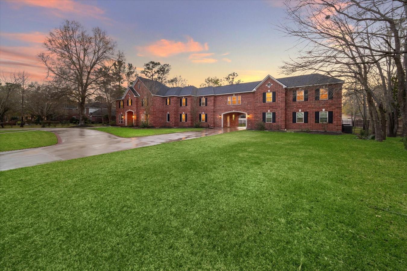 Kingwood, Texas, 77339, United States, 6 Bedrooms Bedrooms, ,5 BathroomsBathrooms,Residential,For Sale,1781383