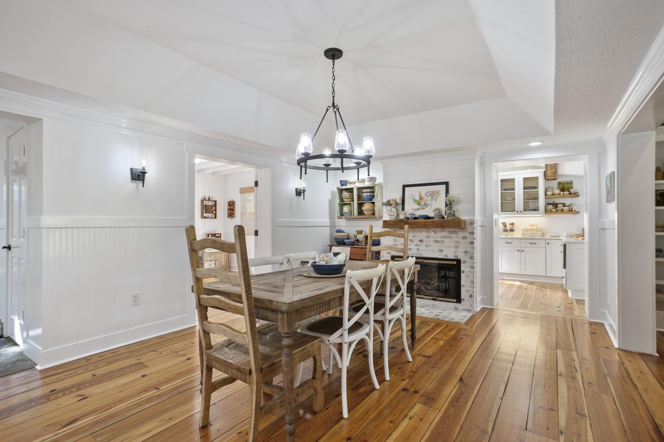 Buford, Georgia, 30518, United States, 4 Bedrooms Bedrooms, ,3 BathroomsBathrooms,Residential,For Sale,1797375