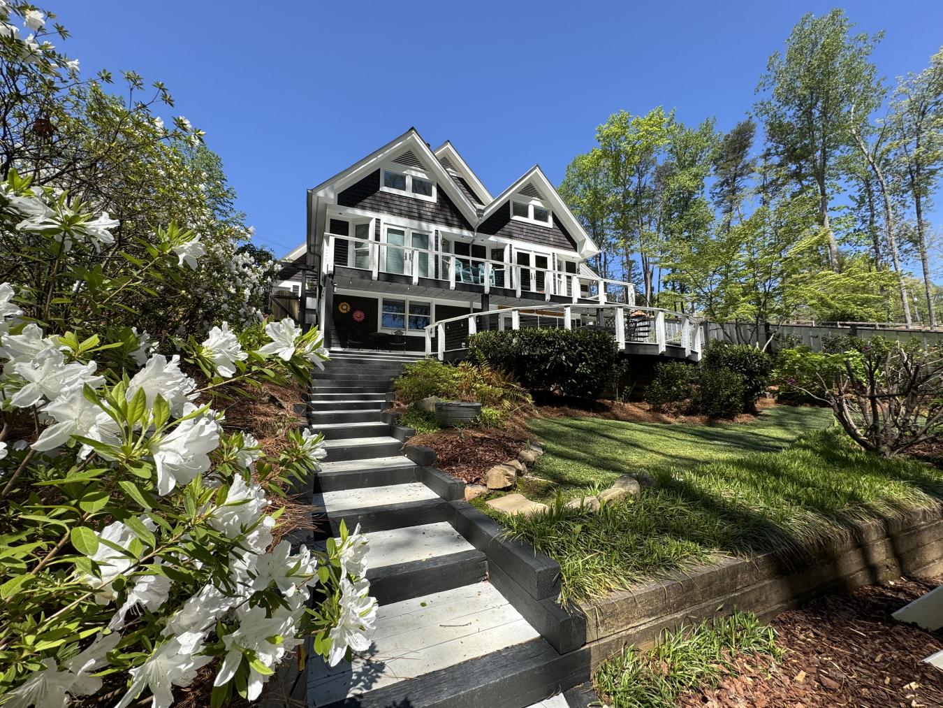 Buford, Georgia, 30518, United States, 4 Bedrooms Bedrooms, ,3 BathroomsBathrooms,Residential,For Sale,1797375