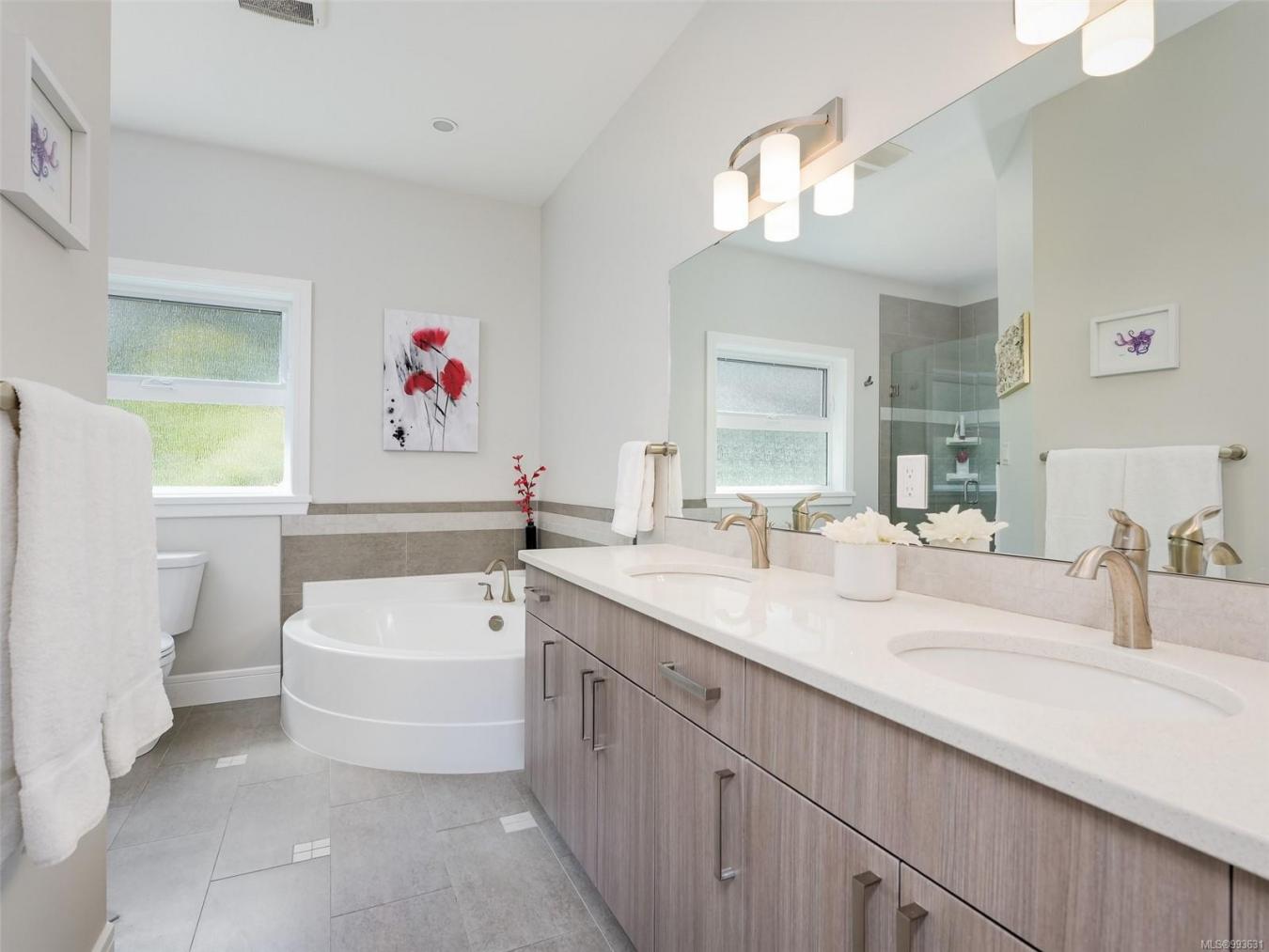Duncan, BC, V9L 0C4, Canada, 3 Bedrooms Bedrooms, ,3 BathroomsBathrooms,Residential,For Sale,1781697