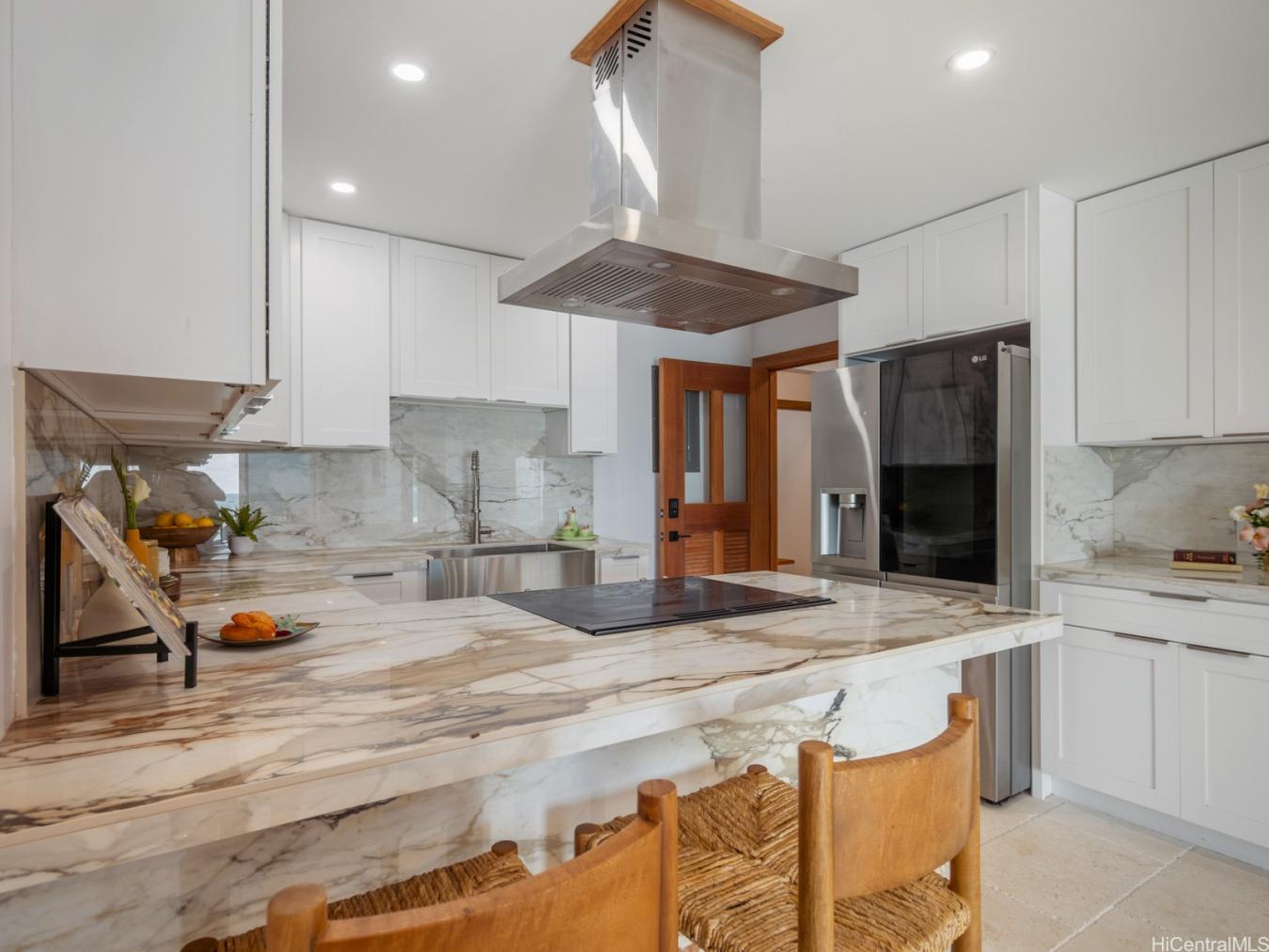 Hauula, Hawaii, 96717, United States, 9 Bedrooms Bedrooms, ,6 BathroomsBathrooms,Residential,For Sale,1781695