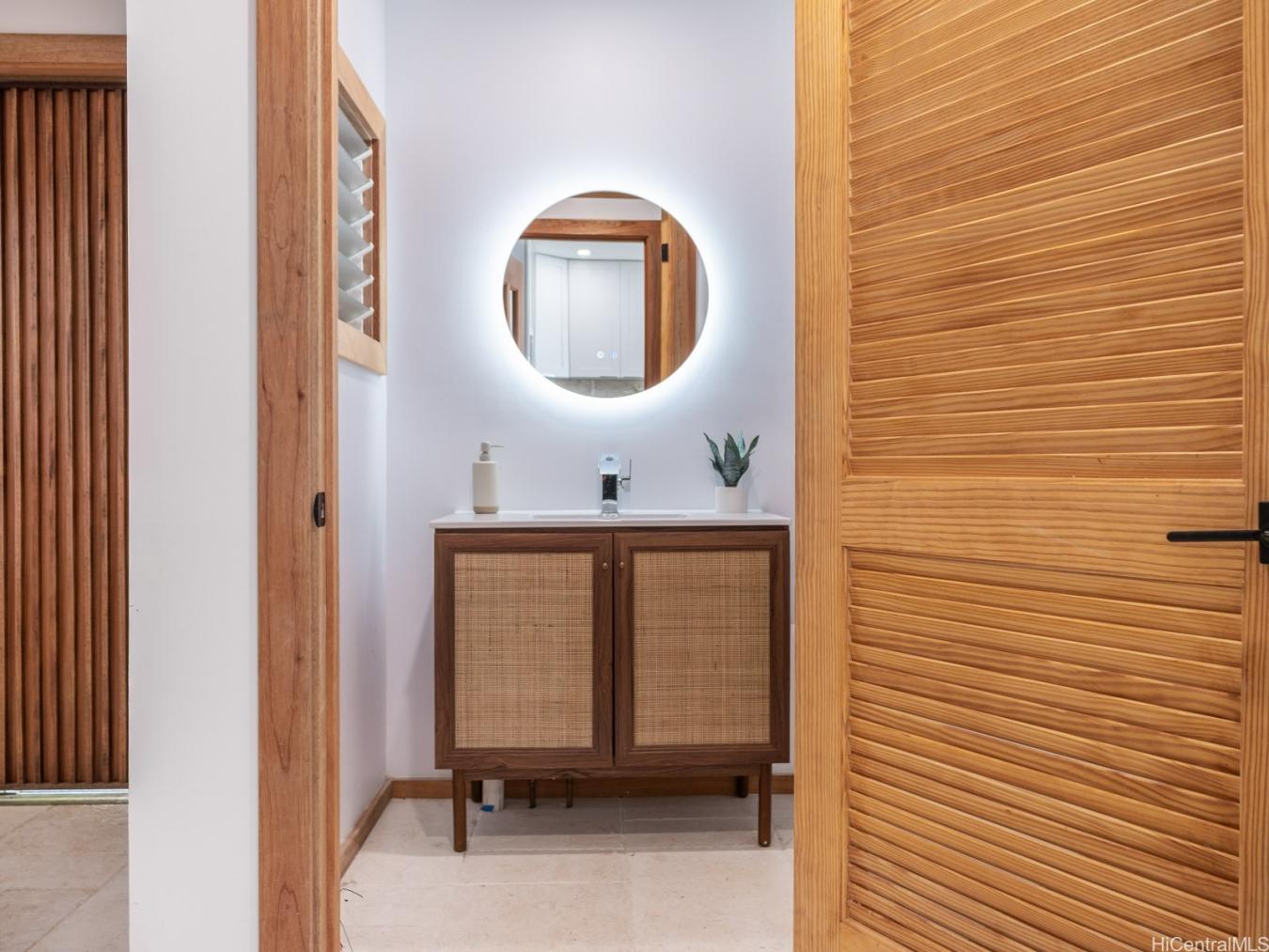 Hauula, Hawaii, 96717, United States, 9 Bedrooms Bedrooms, ,6 BathroomsBathrooms,Residential,For Sale,1781695