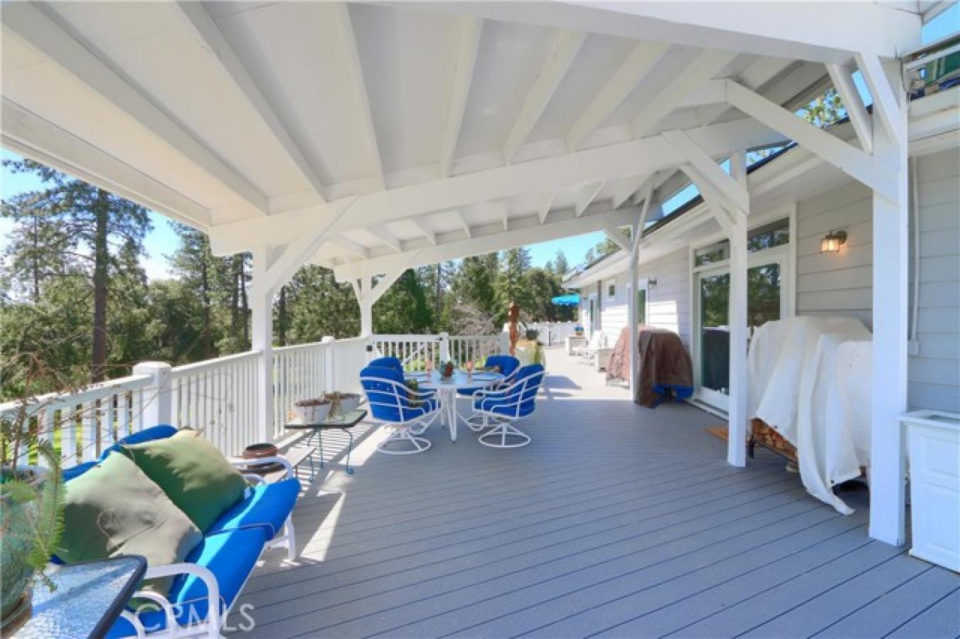 Mariposa, California, 95338, United States, 3 Bedrooms Bedrooms, ,2 BathroomsBathrooms,Residential,For Sale,1781693