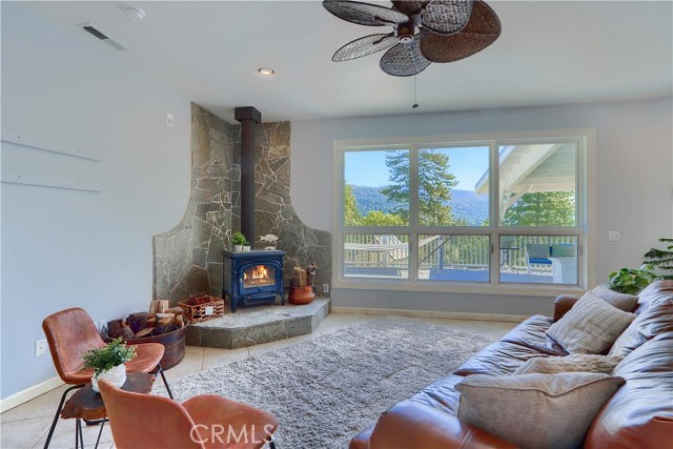 Mariposa, California, 95338, United States, 3 Bedrooms Bedrooms, ,2 BathroomsBathrooms,Residential,For Sale,1781693