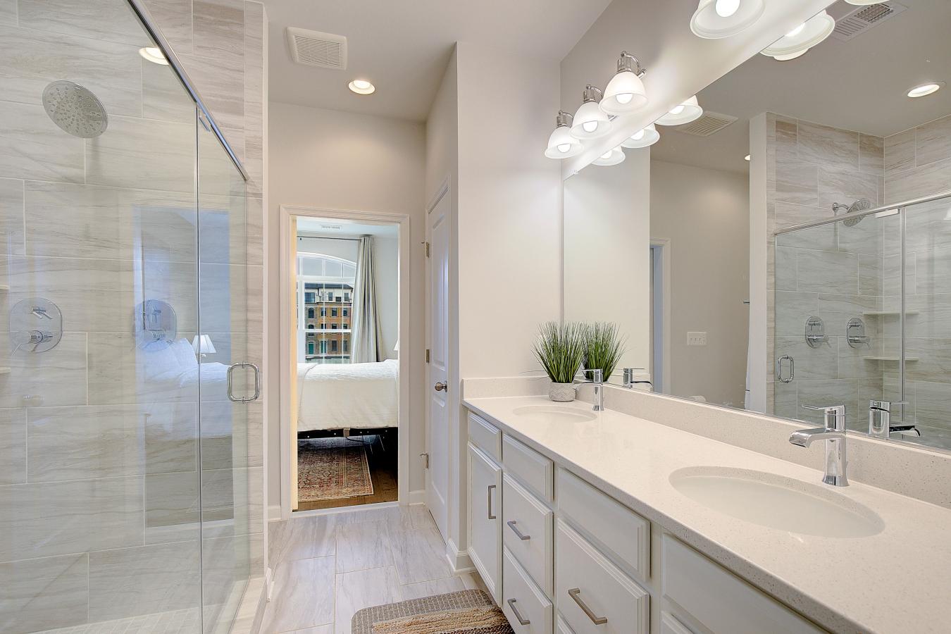 NATIONAL HARBOR, Maryland, 20745, United States, 3 Bedrooms Bedrooms, ,3 BathroomsBathrooms,Residential,For Sale,1787028