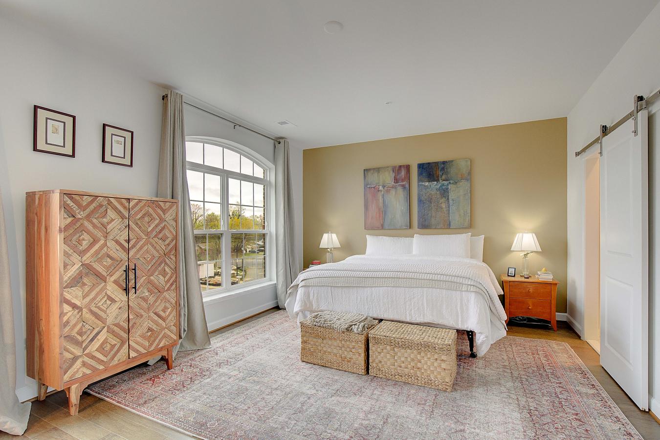 NATIONAL HARBOR, Maryland, 20745, United States, 3 Bedrooms Bedrooms, ,3 BathroomsBathrooms,Residential,For Sale,1787028