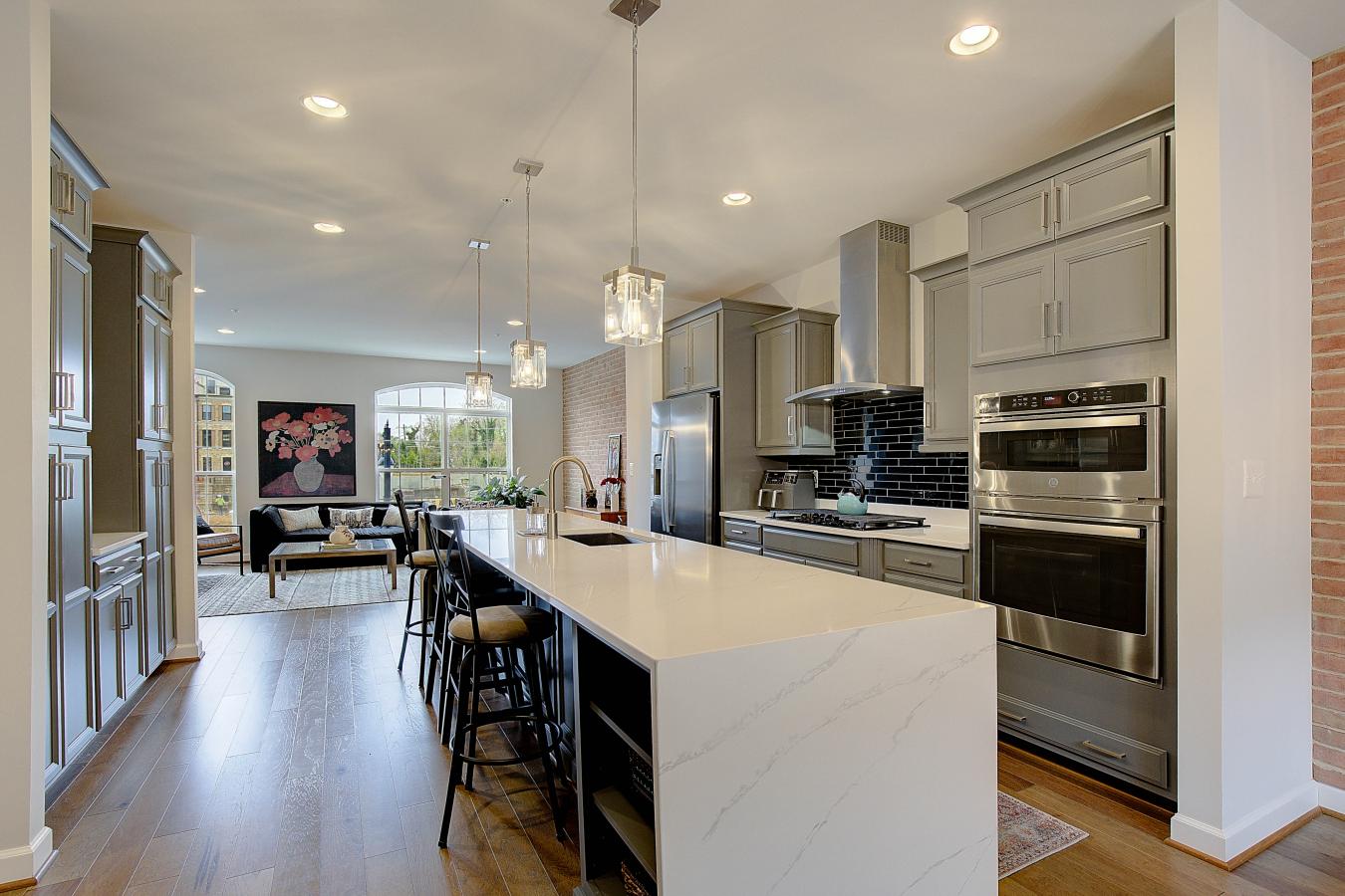 NATIONAL HARBOR, Maryland, 20745, United States, 3 Bedrooms Bedrooms, ,3 BathroomsBathrooms,Residential,For Sale,1787028