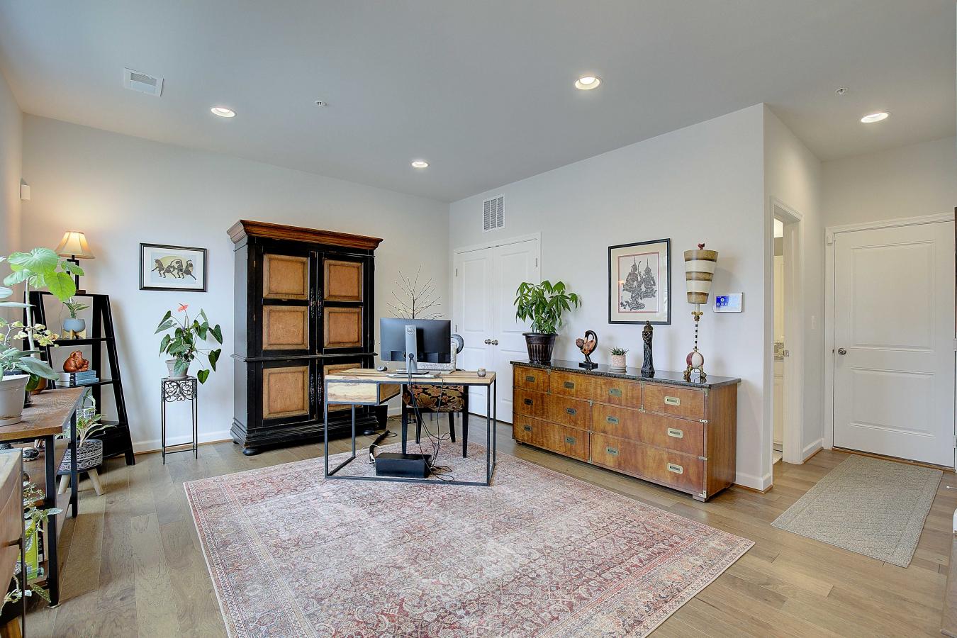 NATIONAL HARBOR, Maryland, 20745, United States, 3 Bedrooms Bedrooms, ,3 BathroomsBathrooms,Residential,For Sale,1787028